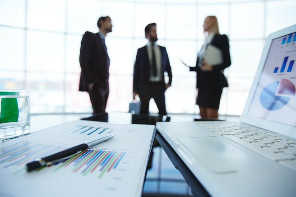 evitar riesgos empresariales corredor de seguros